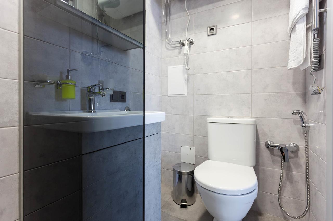 Aparthotel Sumskaya Apartments Kiev Bagian luar foto