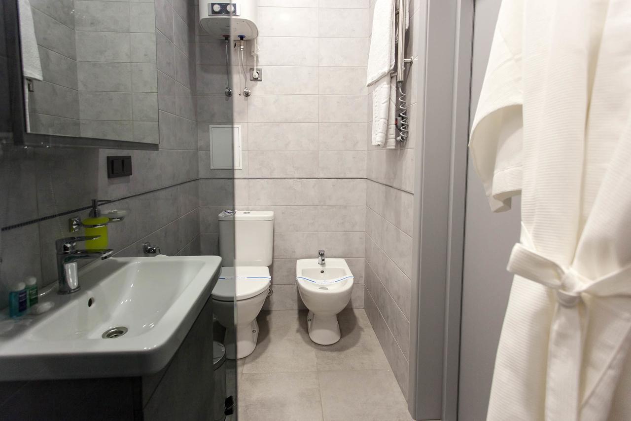 Aparthotel Sumskaya Apartments Kiev Bagian luar foto