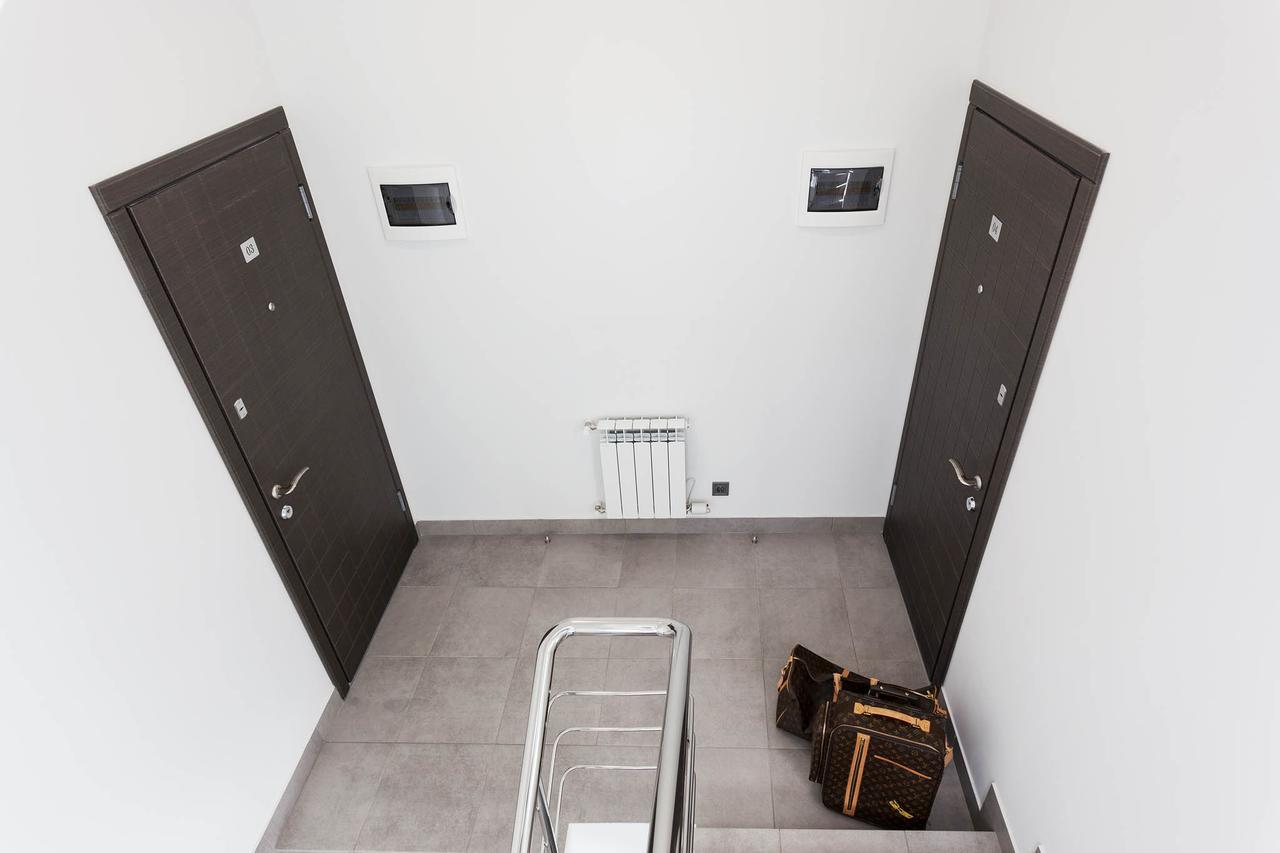 Aparthotel Sumskaya Apartments Kiev Bagian luar foto